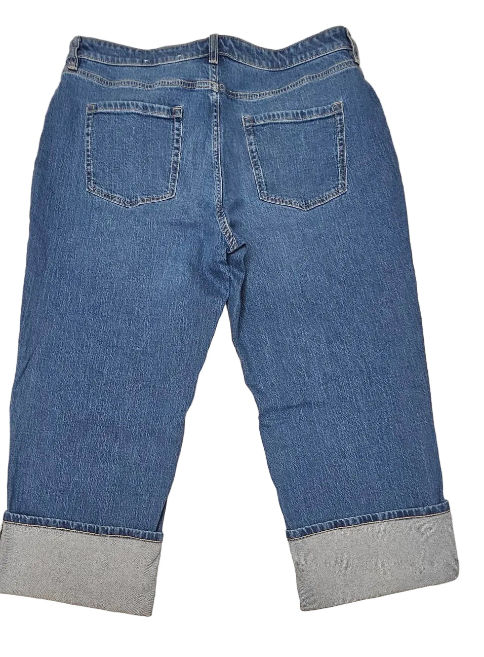 Reitmans Medium Wash Cuffed Capri Jeans 36 Petite