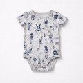 Onesie 9 m $5