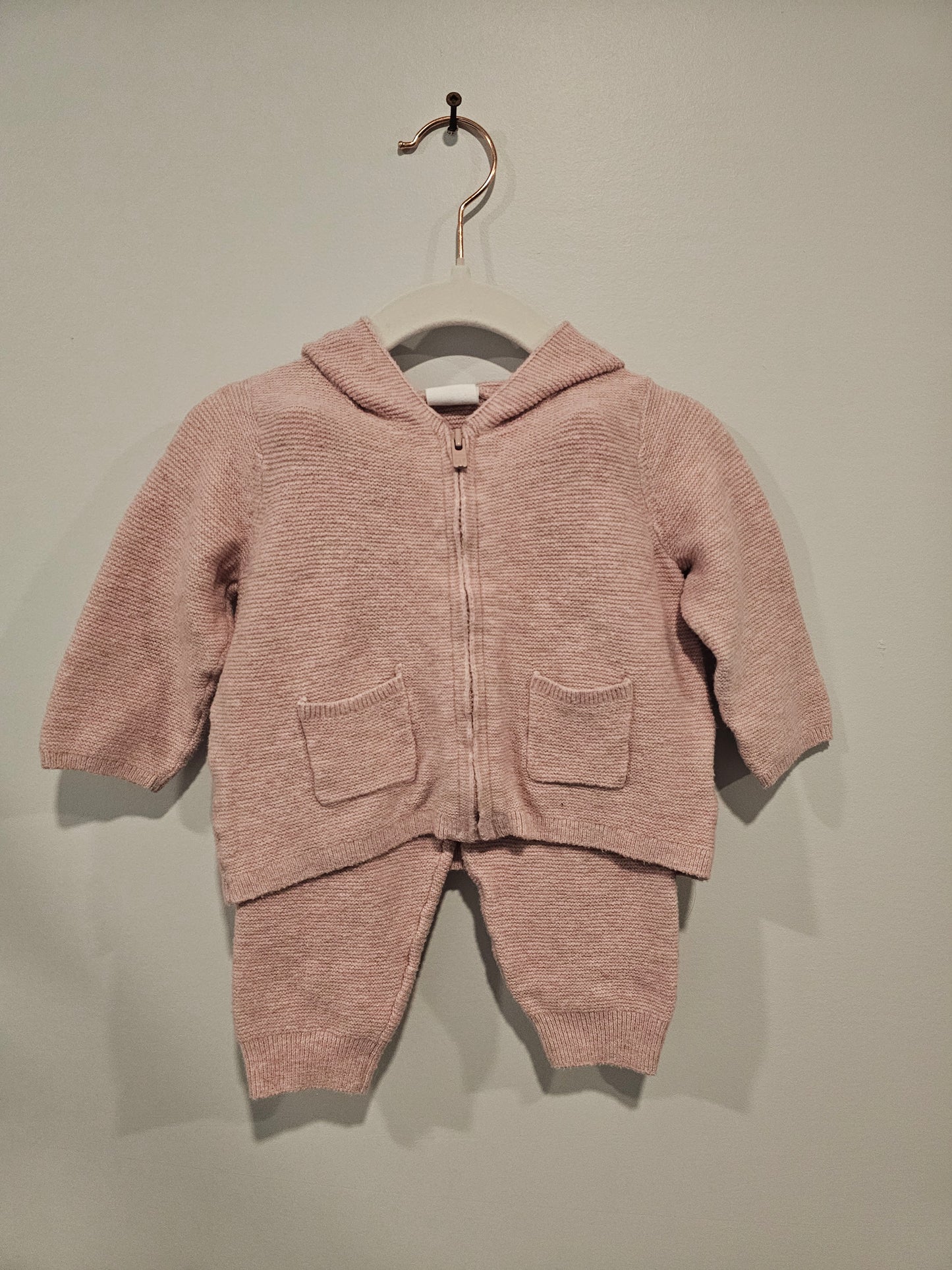 Baby Gap 2 pc Suit 3-6m Pink
