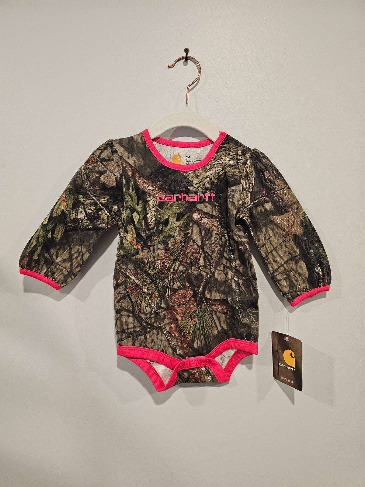 Carhartt Camo Onesie 9m Pink NWT