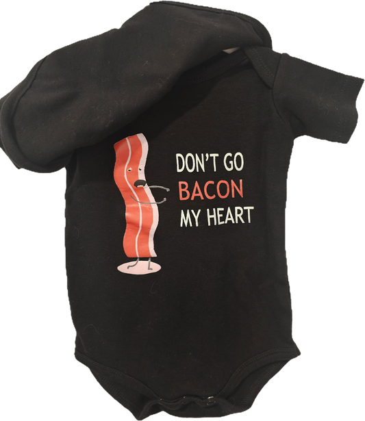 Onesie and Bib Set 3m