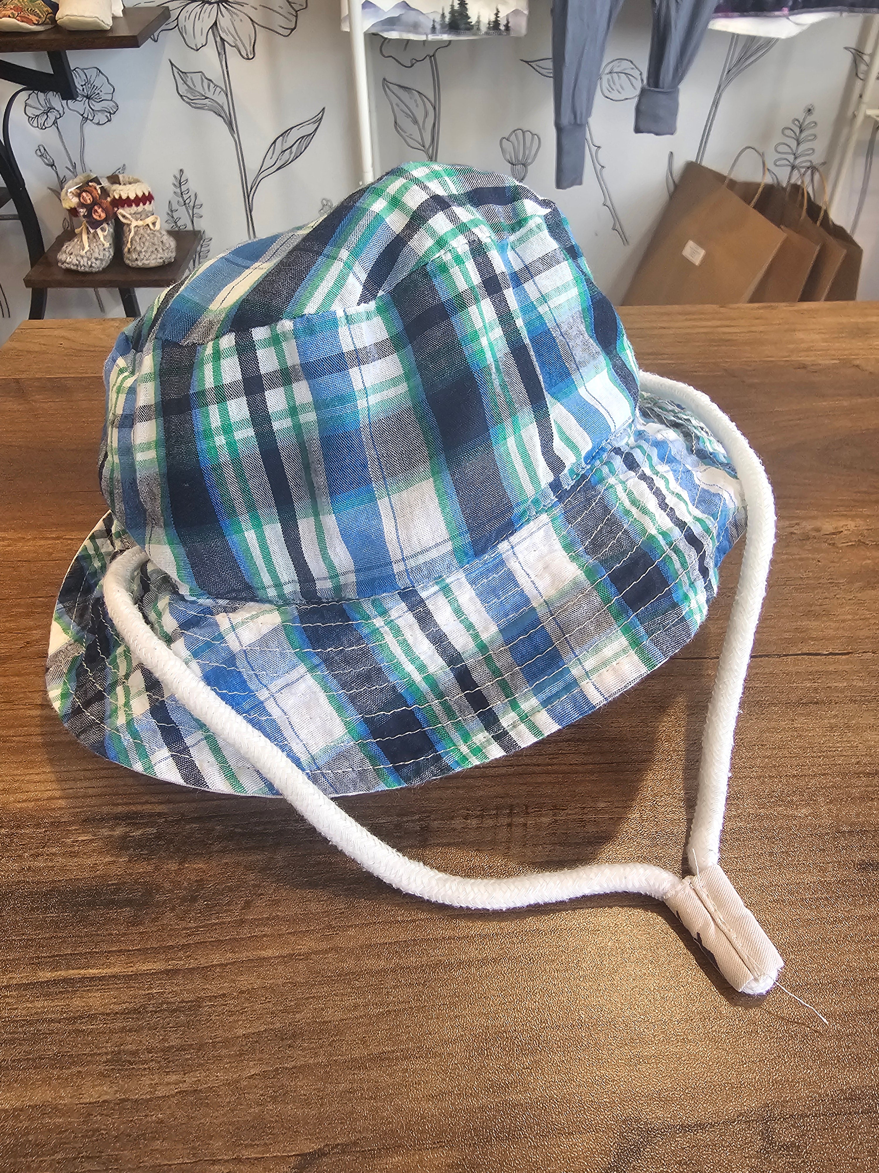 Sunhat Plaid and Fish 12-18m
