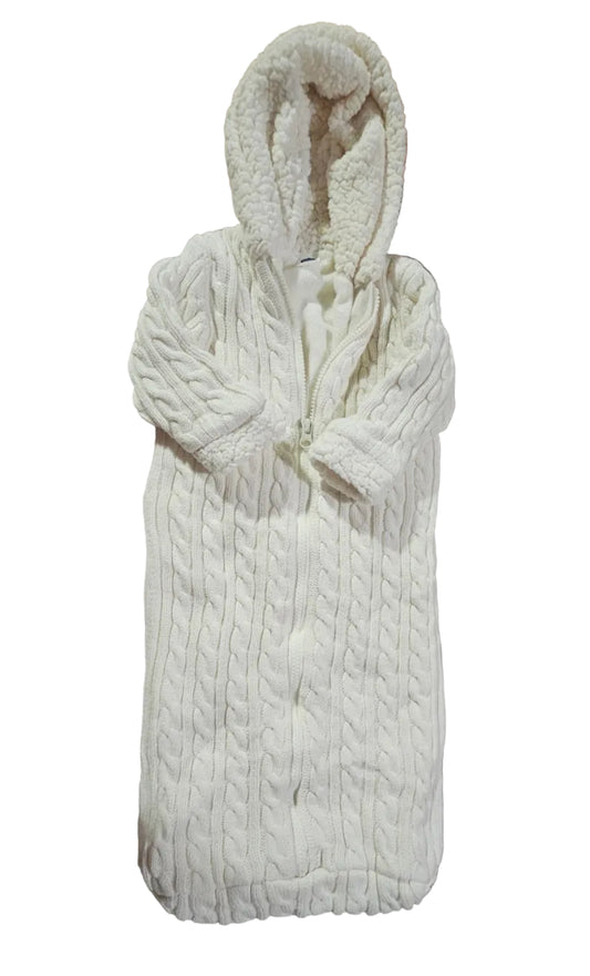 Old Navy Cream Cable-Knit Sherpa Bunting Sleep Sack 6-12M