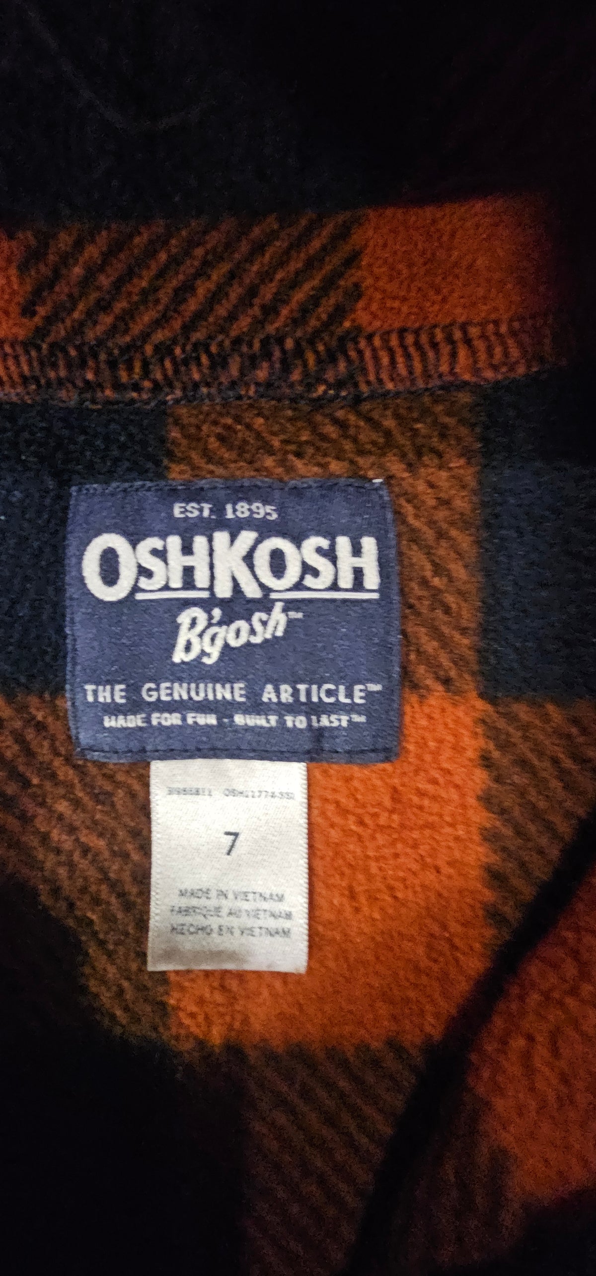 OshKosh B’gosh fleece label showing size 7