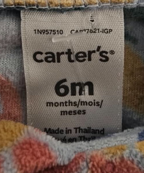 Carter’s size label showing 6 months