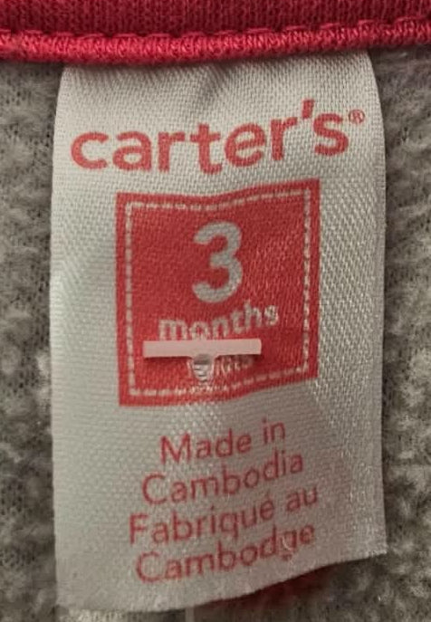 Carter’s size label showing 3 months