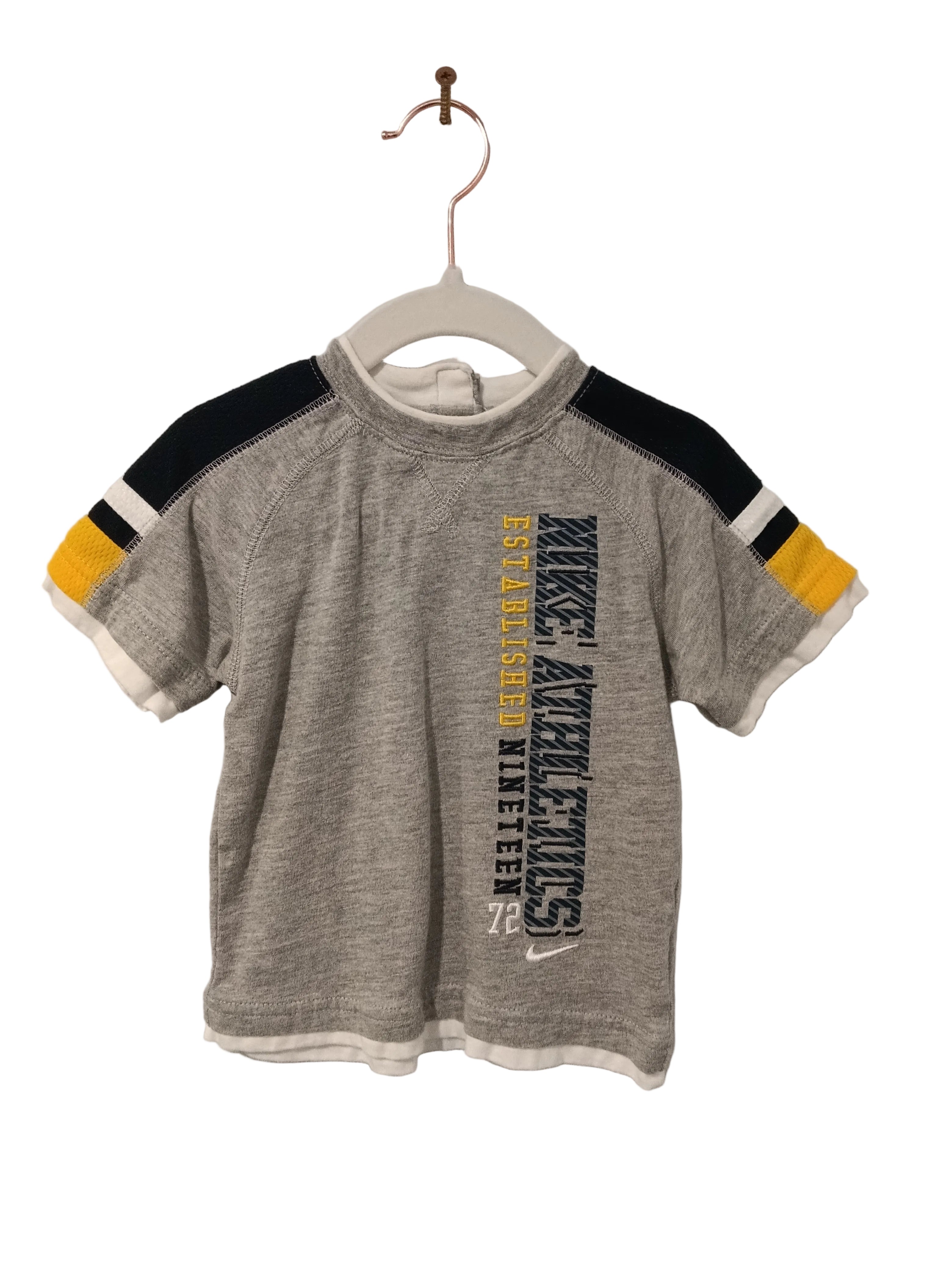 Nike T Shirt 12m