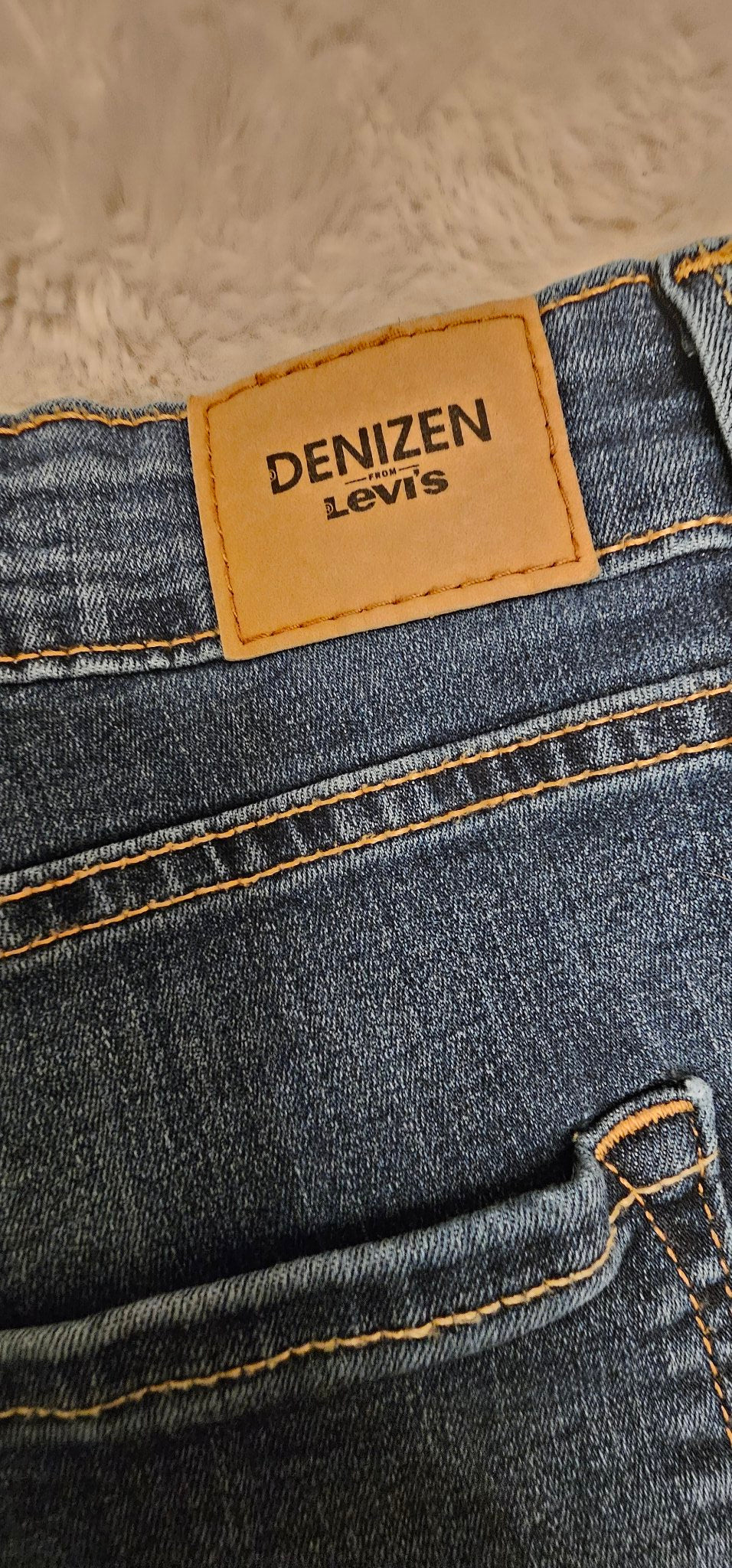 Denizen from Levi's Mid Rise Denim Shorts, 18 – Pre-Loved - photo 3